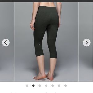 Lululemon Seamlessly Street Crop- Gator Green